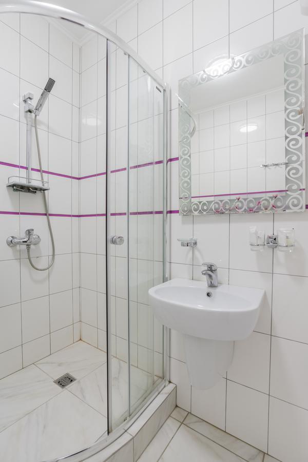 Inn Okolitsya Protsev المظهر الخارجي الصورة